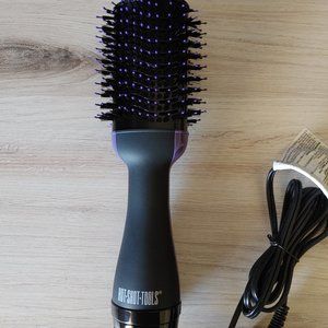 Hot Shot-Tools All in One Hair Dryer and Styler